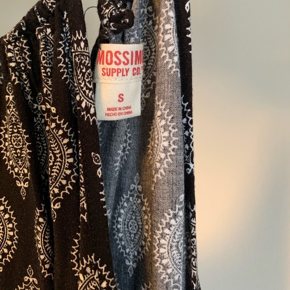 Patterned Romper - Picture 2 of 2